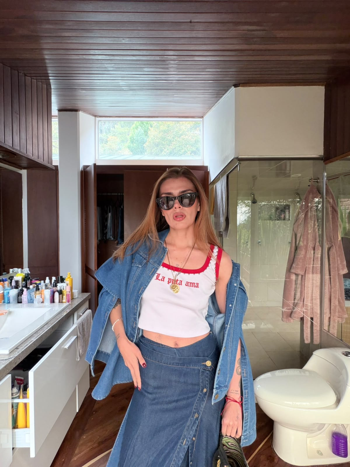 Thank Top Inmoral Corto