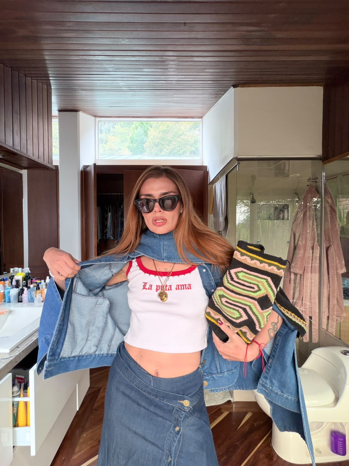 Thank Top Inmoral Corto