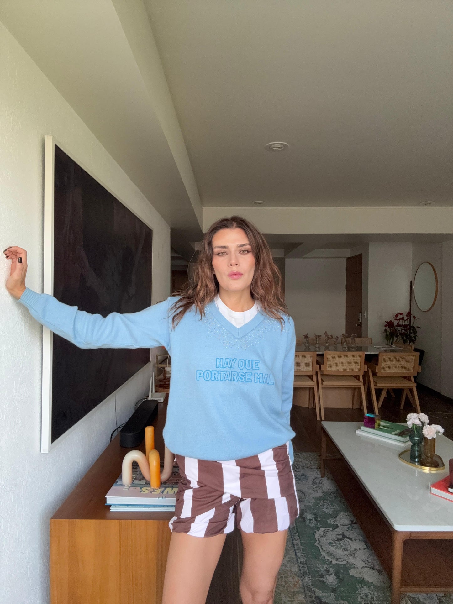 Hay que portarse mal-Azul BORDADO A MANO