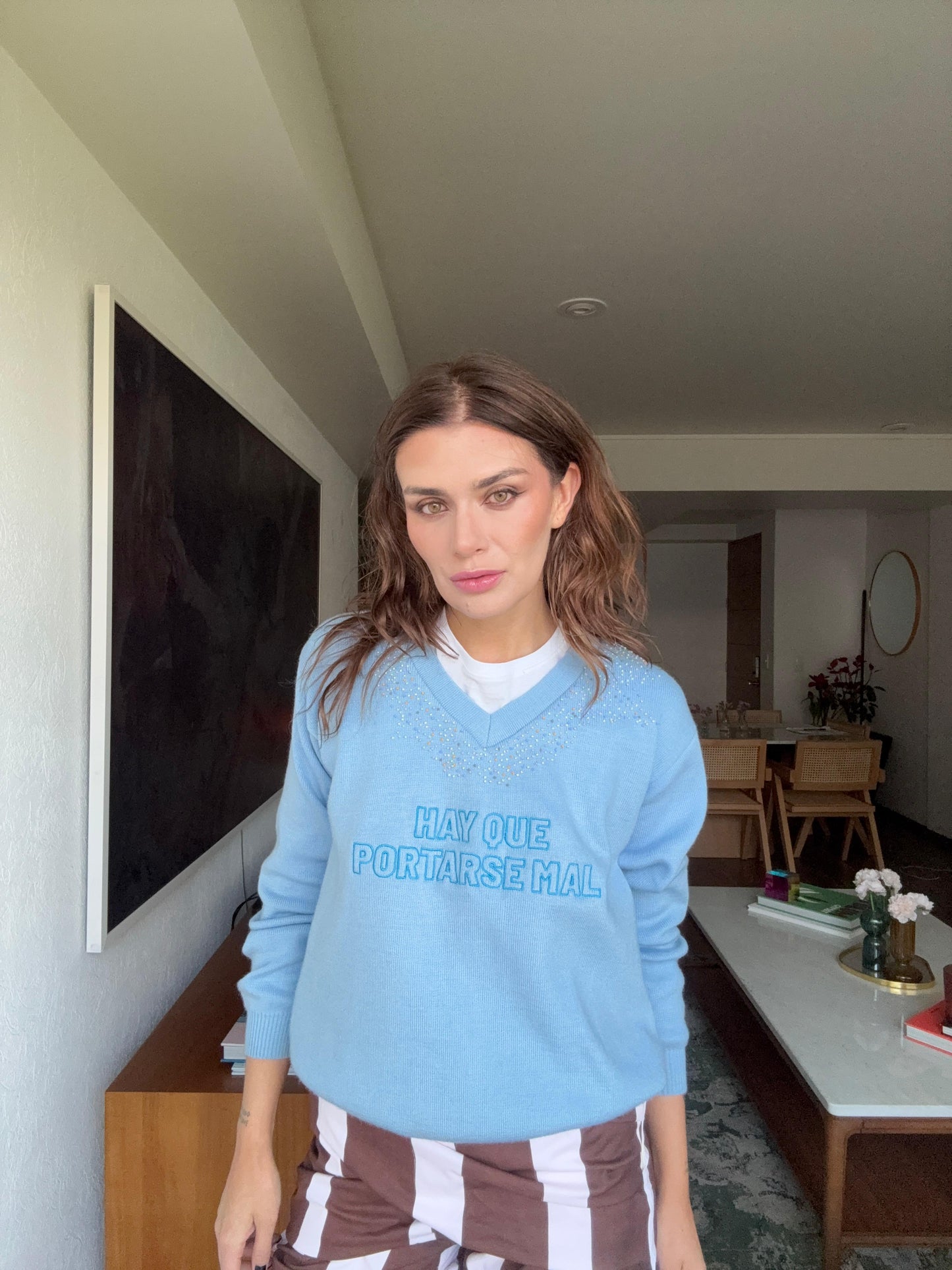 Hay que portarse mal-Azul BORDADO A MANO