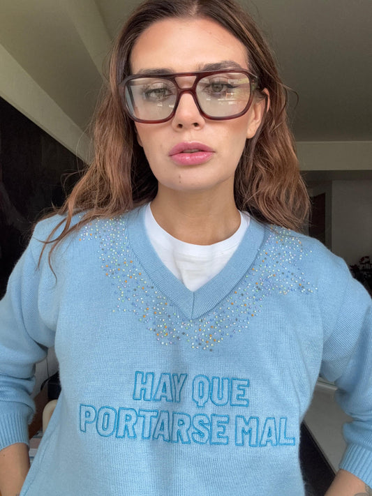 Hay que portarse mal-Azul BORDADO A MANO